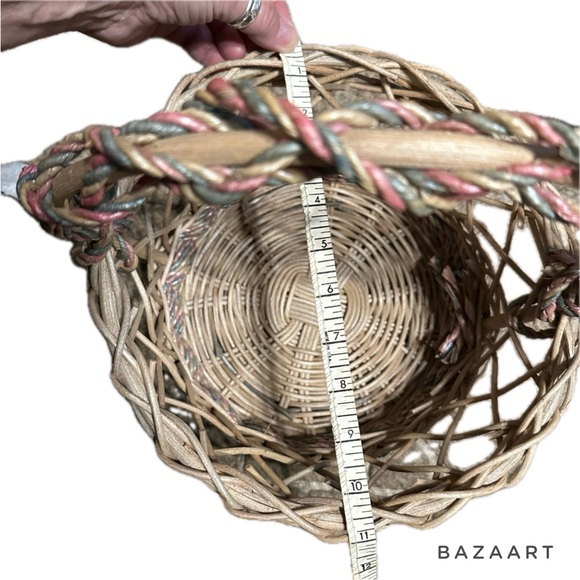 2 Large Beautiful Mauve, Teal Wicker Baskets - Picture 16 of 16